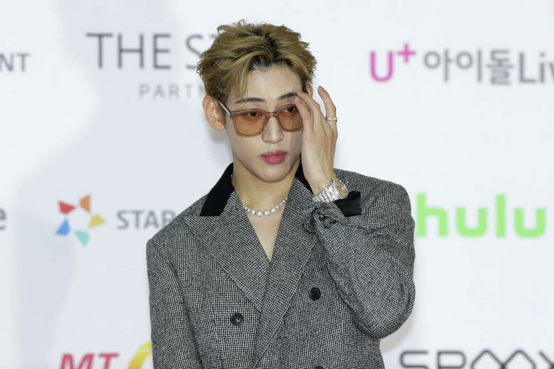 GOT7's BamBam Meets With Golden State Warriors Ahead Of His