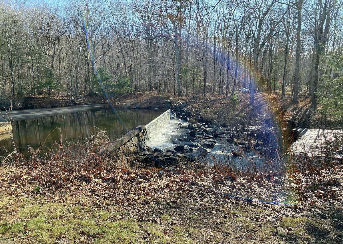 Day camp returning to Deer Lake in Killingworth while future uncertain