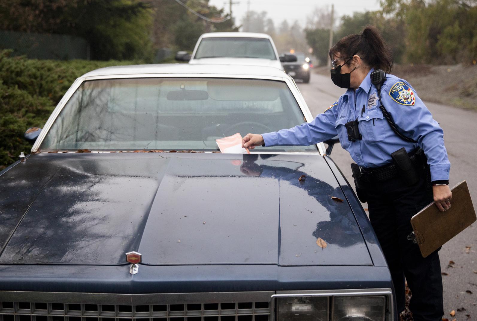 This small Bay Area city has a big problem with abandoned vehicles ... - San Francisco Chronicle