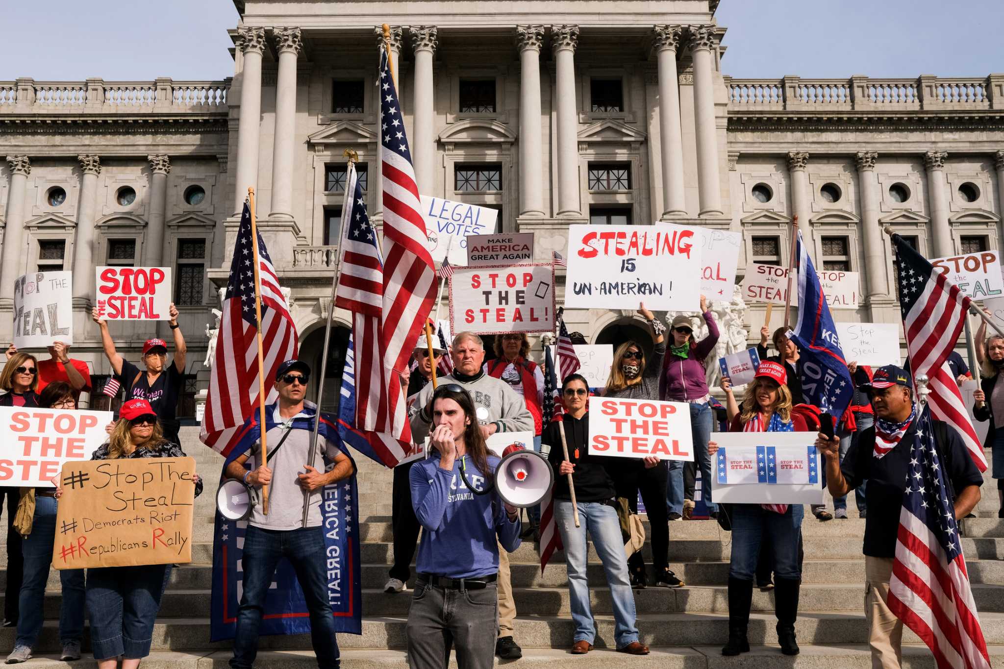 Brooks: America is falling apart at the seams - Vimarsana News
