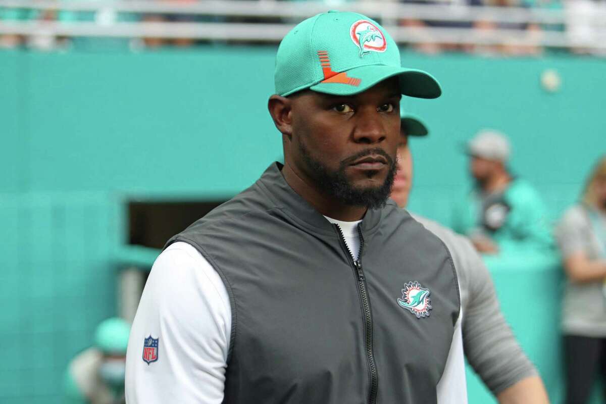 Ex-Miami Dolphins coach Brian Flores accuses NFL of racial discrimination  in lawsuit