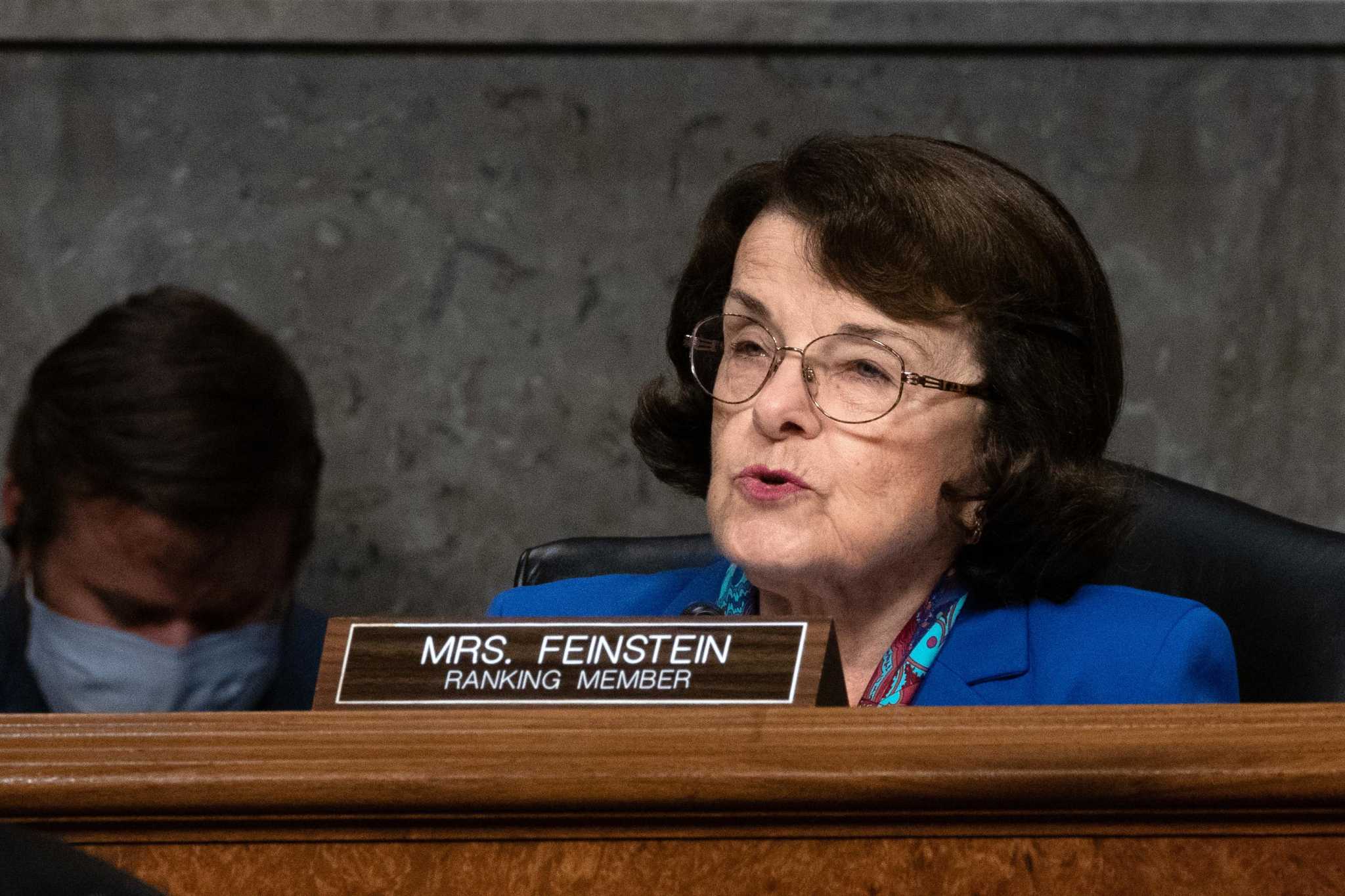 Letters: Where is Feinstein on killing the filibuster to pass voting rights protection?