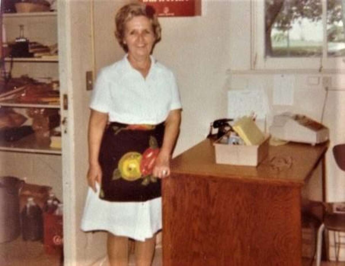 Pat Graham, shown here circa 1982, was the longtime cafeteria manager at Horace Mann Middle School while lunches were prepared from scratch at each SAISD school