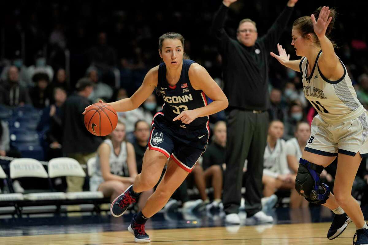 Caroline Ducharme and the UConn women’s basketball team will face off against Oregon on Monday.