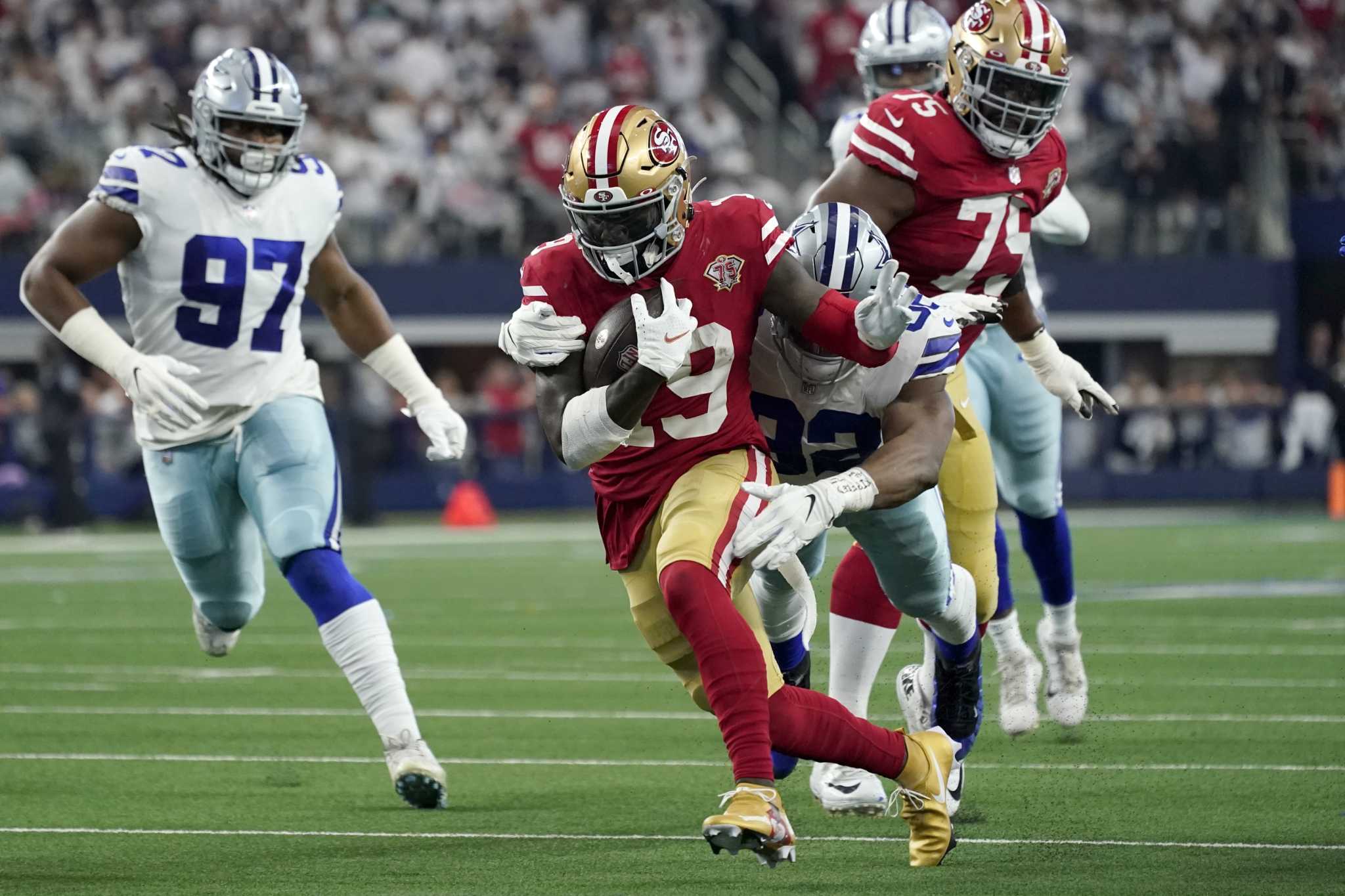 Cowboys Can't Overcome Penalties, Sacks, Lose to 49ers in Wild Card Round –  NBC 5 Dallas-Fort Worth