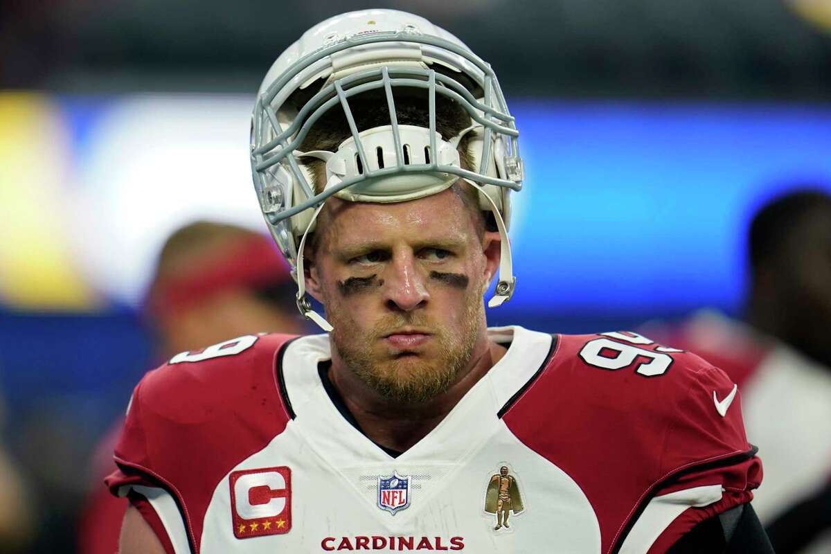 Arizona Cardinals defensive end J.J. Watt warms up before an NFL wild-card playoff football game against the Los Angeles Rams in Inglewood, Calif., Monday, Jan. 17, 2022. (AP Photo/Marcio Jose Sanchez)