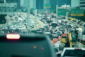 Data: Houston drivers spending longer on their commute to work