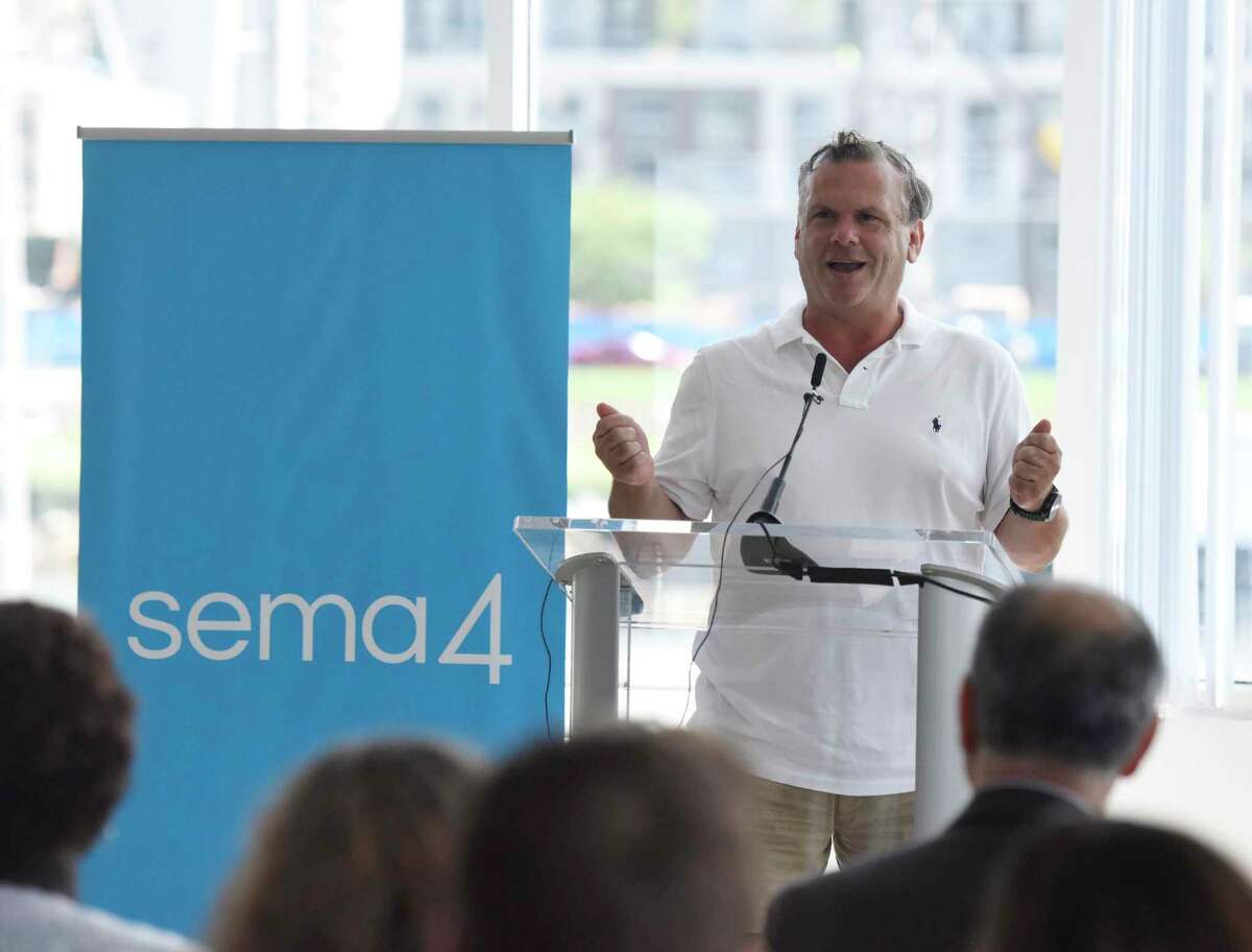 Sema4 founder and then-CEO Eric Schadt, Ph.D., speaks during a groundbreaking ceremony at the company’s laboratory at 62 Southfield Ave., in Stamford, Conn., on Aug. 1, 2019. Schadt will become the company’s president and chief research and development officer, reporting to new CEO Katherine Stueland, as a result of Sema4’s acquisition of another genomic-testing provider, GeneDx.