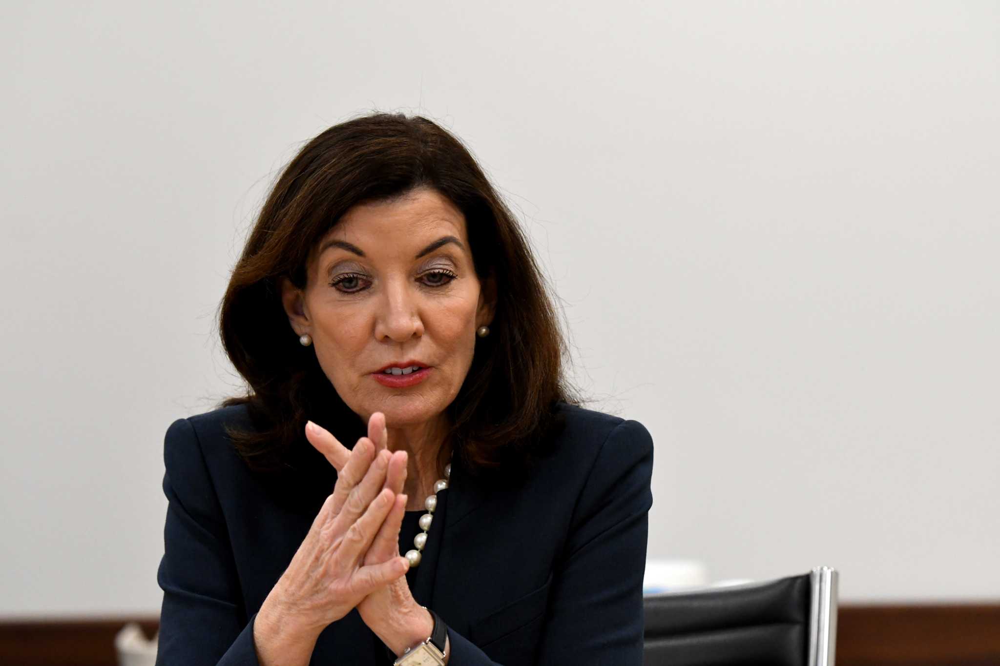 Hochul includes $10 million on pretrial services to ' keep communities safe' in budget - Vimarsana News