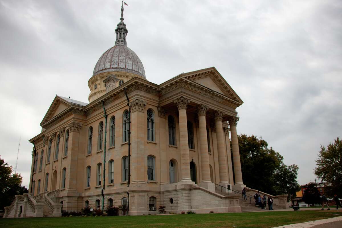 Carlinville Chamber regroups, sets Super Summer Weekend