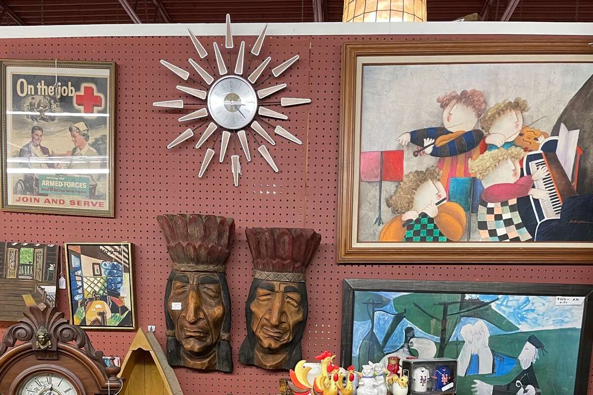 Antiques road trip Mining Newburgh’s vintage riches