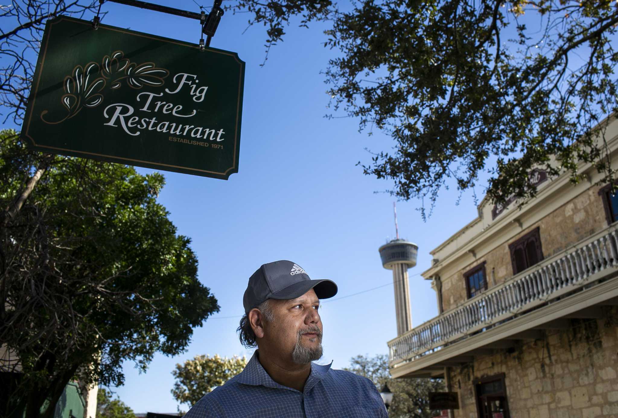 After bones discovered in La Villita, a Fig Tree employee says he was fired for refusing to destroy them - Vimarsana News