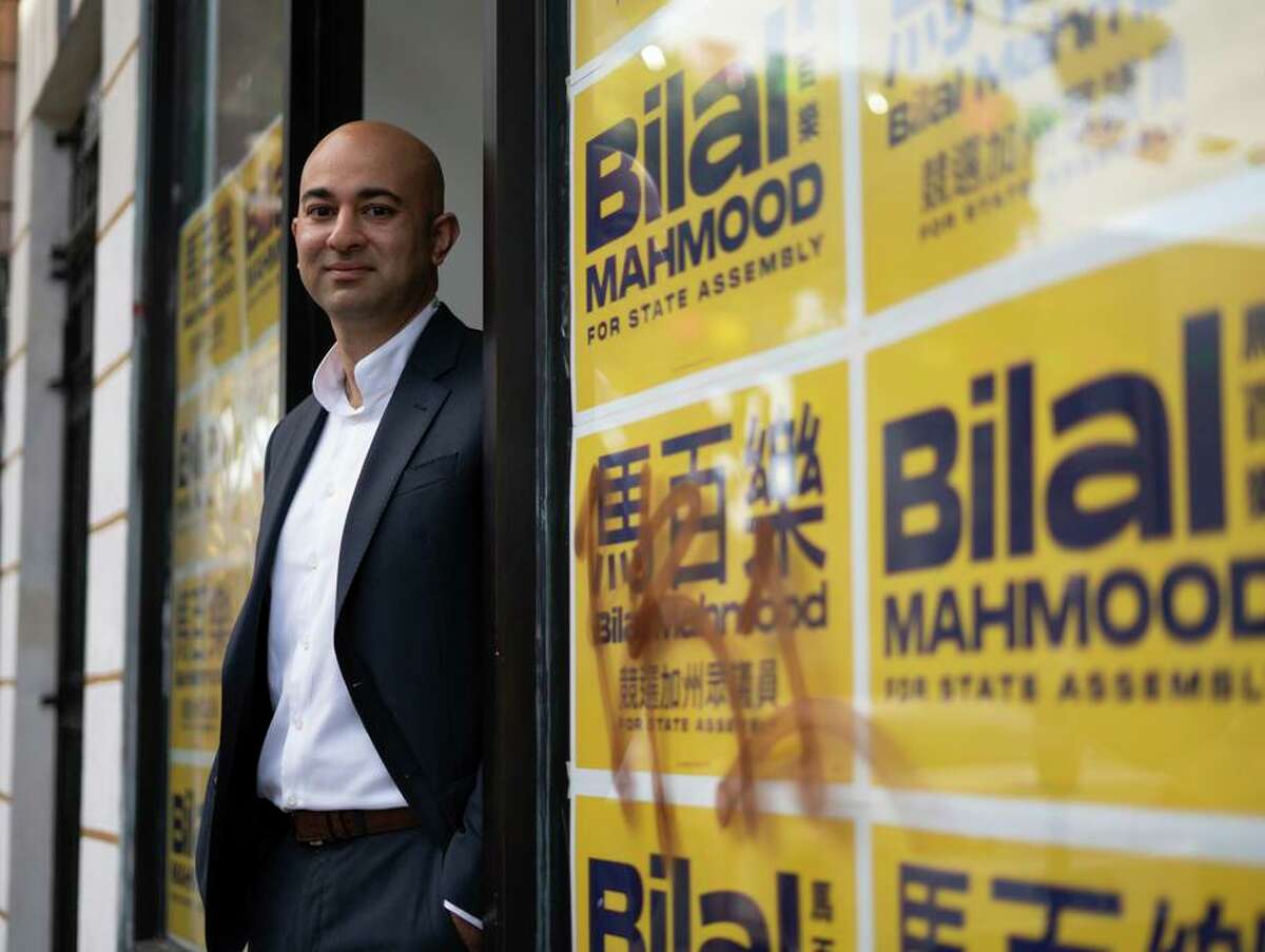 Bilal Mahmood, at his campaign headquarters in S.F., is a scientist, entrepreneur and Obama administration alum.