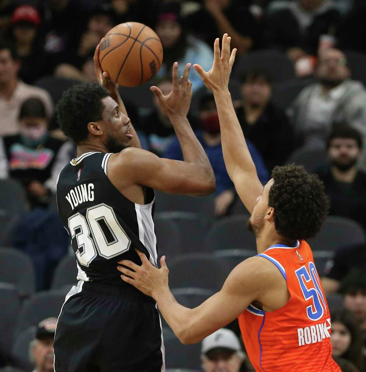 The triple take: Spurs 118, Thunder 96