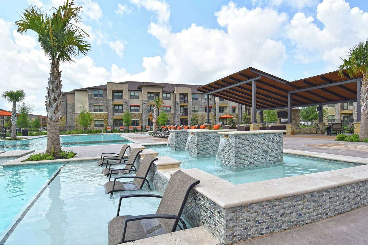MLG Capital acquired the 350-unit Radius at Shadow Creek apartments at 2400 Business Center Drive in Pearland as part of a portfolio transaction.