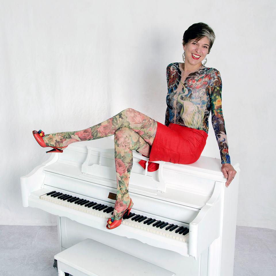 Social Lites - Historic Downtown Conroe - Vimarsana News