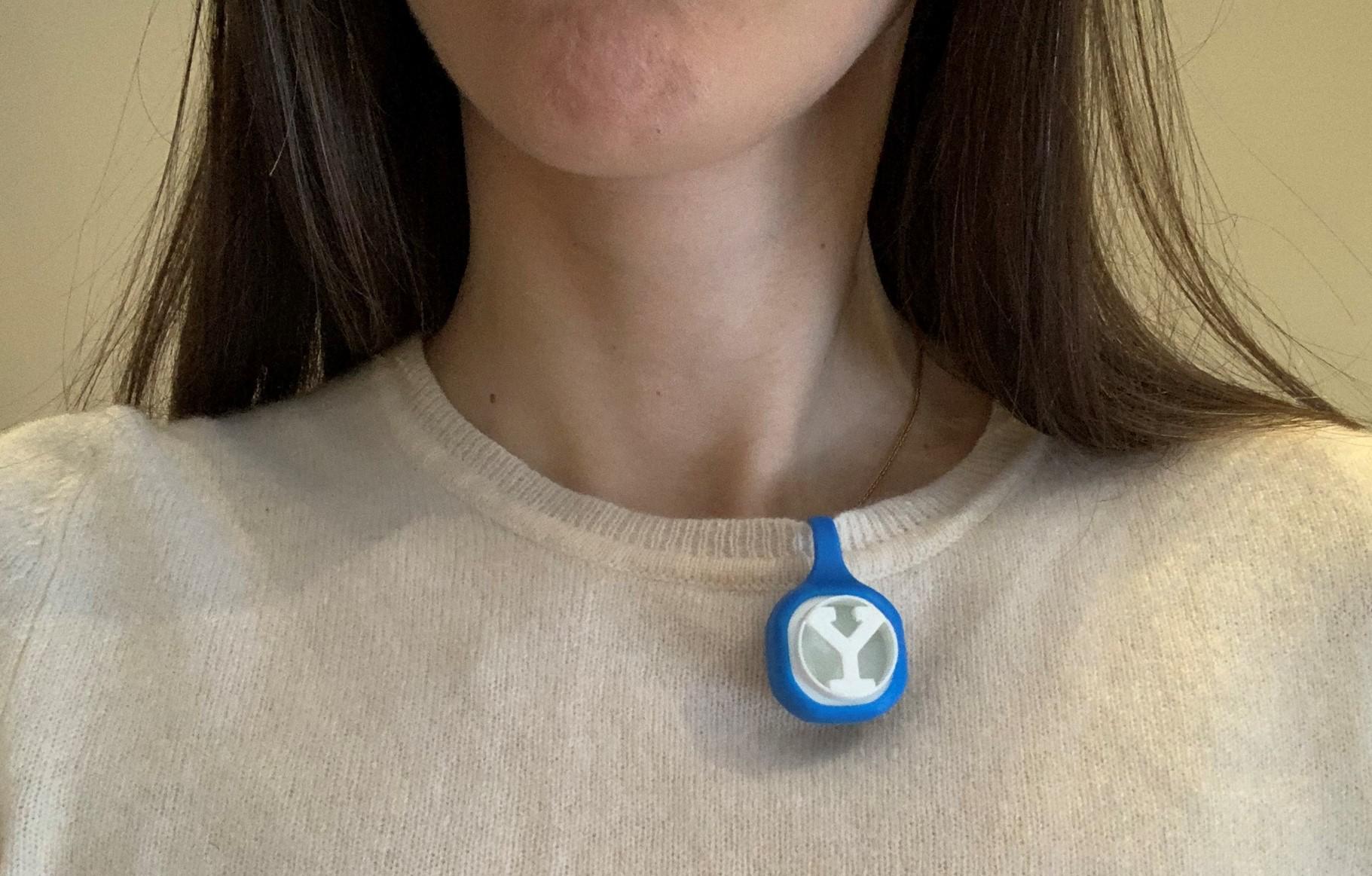 This simple clip can detect how much coronavirus surrounds you - Vimarsana News