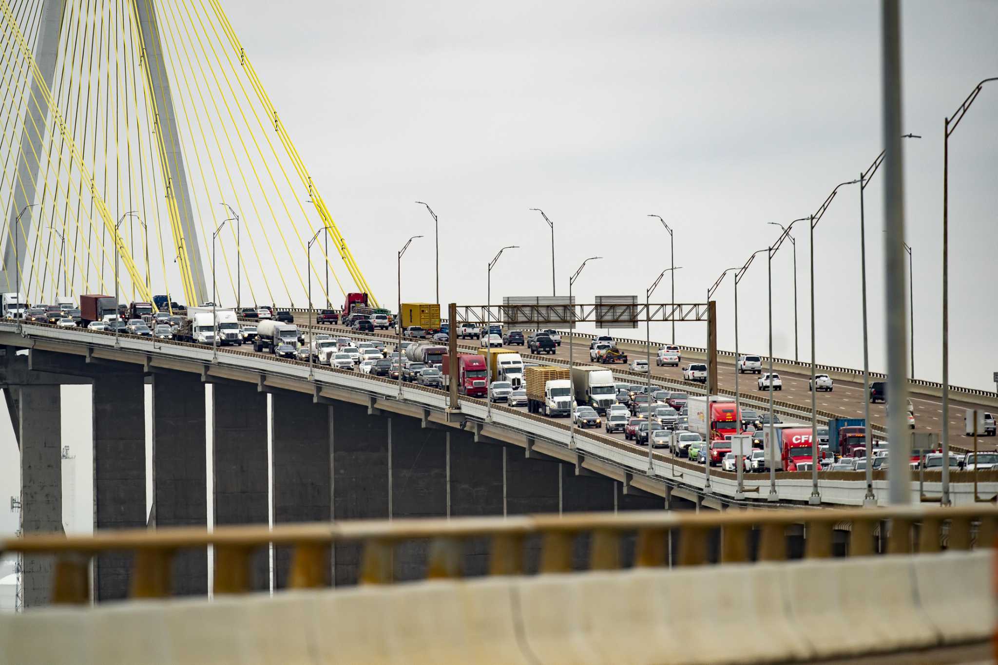 Fred Hartman Bridge repairs will close lanes this weekend east of Houston