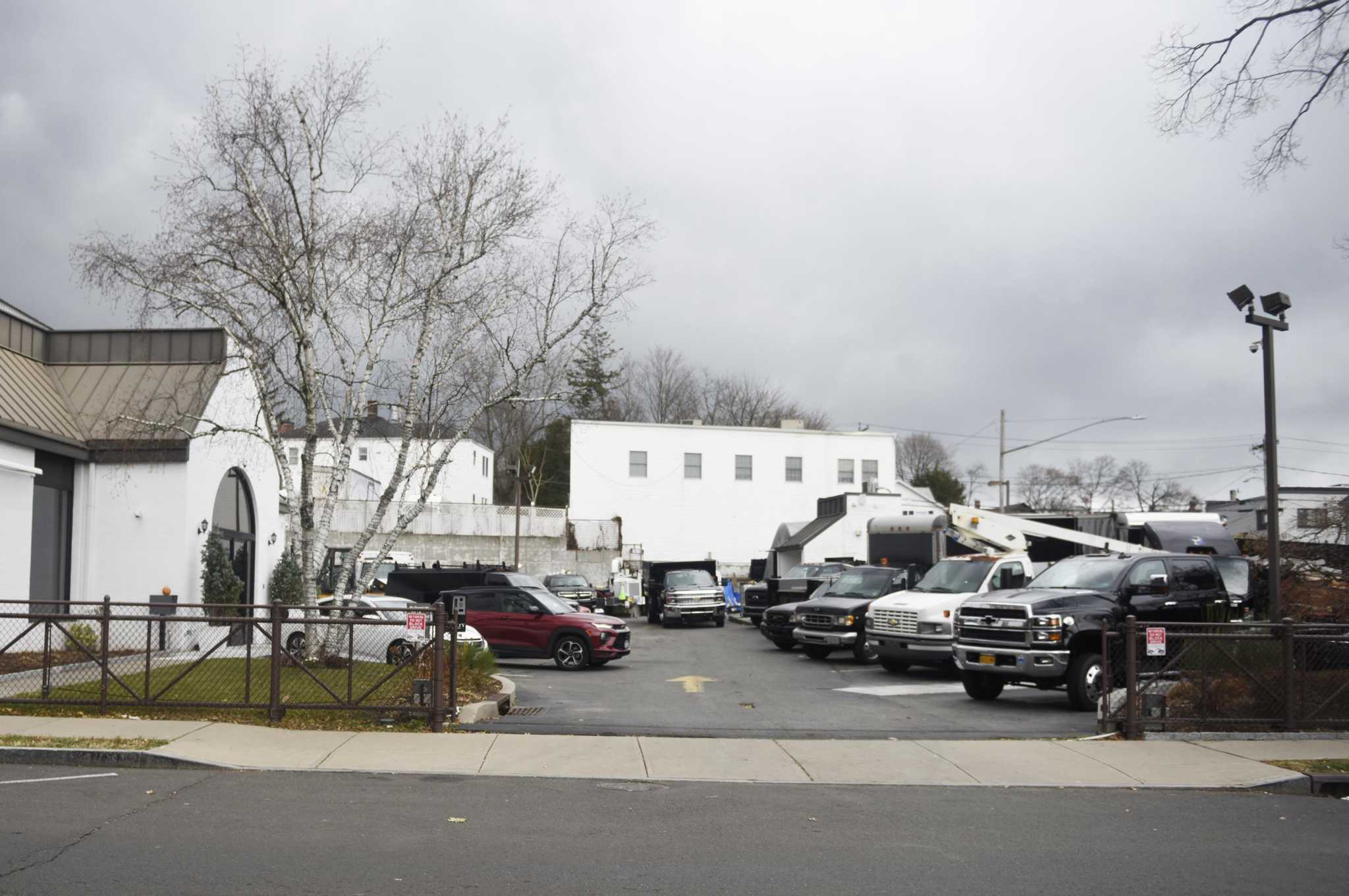 Neighbors complained about trucks stored at Byram site, so Greenwich ordered a 'cease and desist' - Vimarsana News