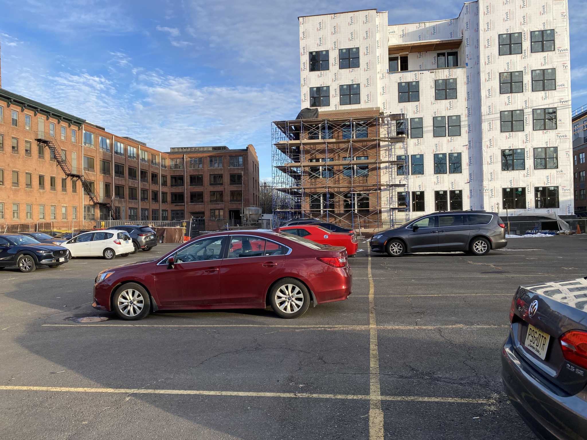 Proposed New Haven apartment building closer to key zone change