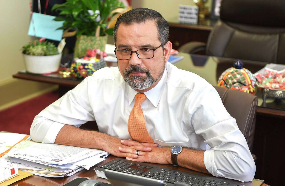 Former Laredo city manager named next Boys & Girls Clubs leader