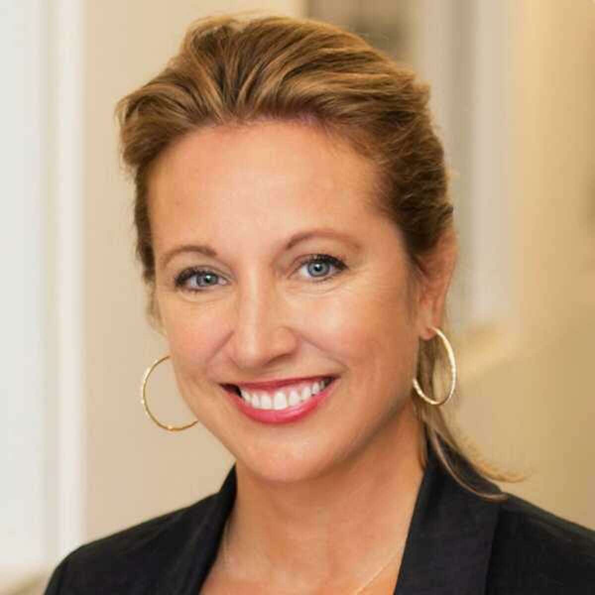 GeneDx CEO and President Katherine Stueland will become co-CEO of Stamford-based Sema4.