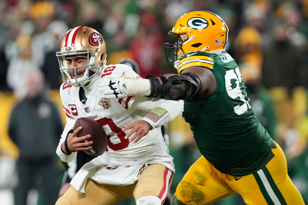 Football pundits were calling for 49ers to replace Jimmy Garoppolo with Trey Lance vs. Packers