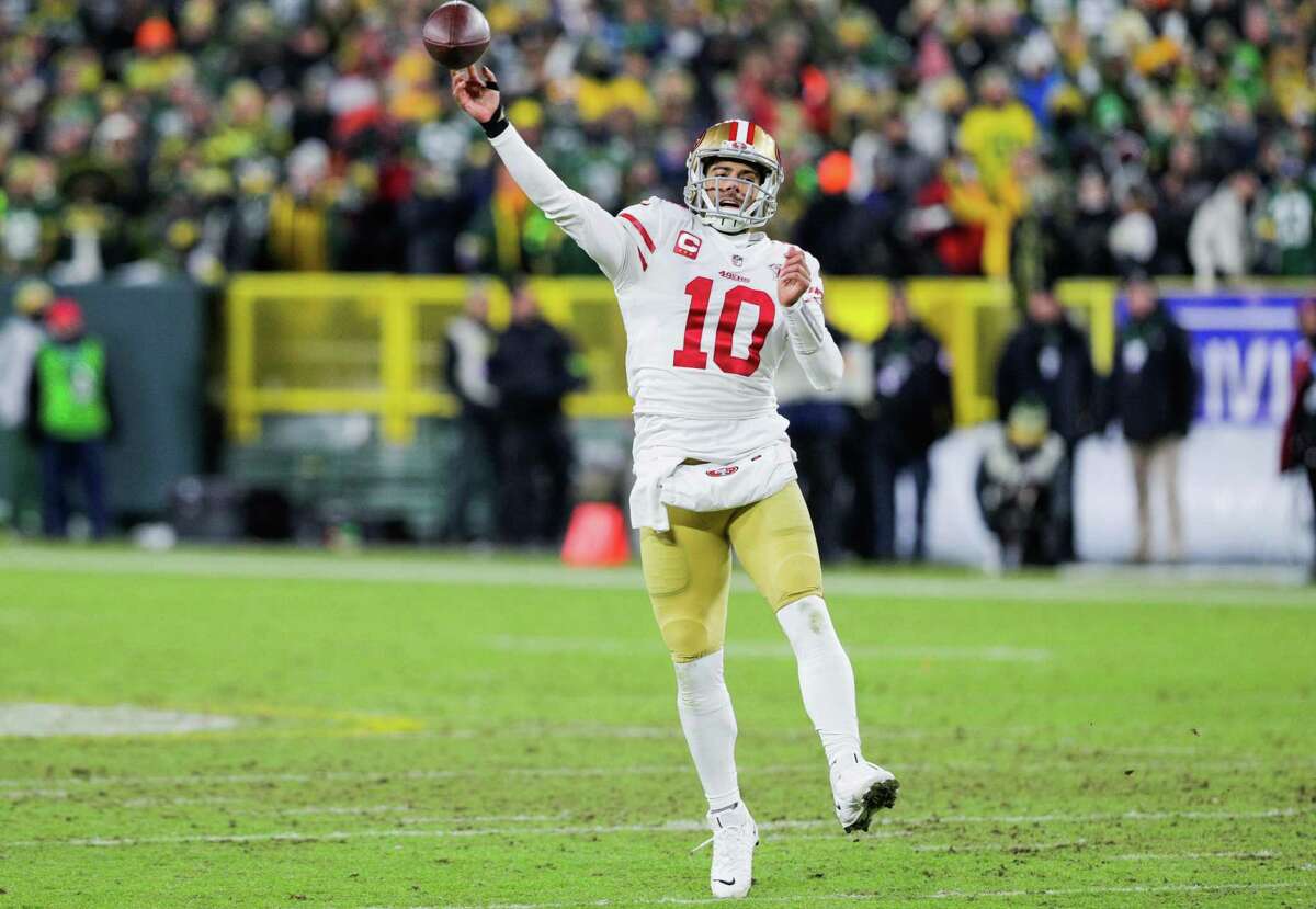 Jimmy Garoppolo went 11 of 19 passes for 131 yards, threw an interception and had a 57.1 passer rating against the Packers.