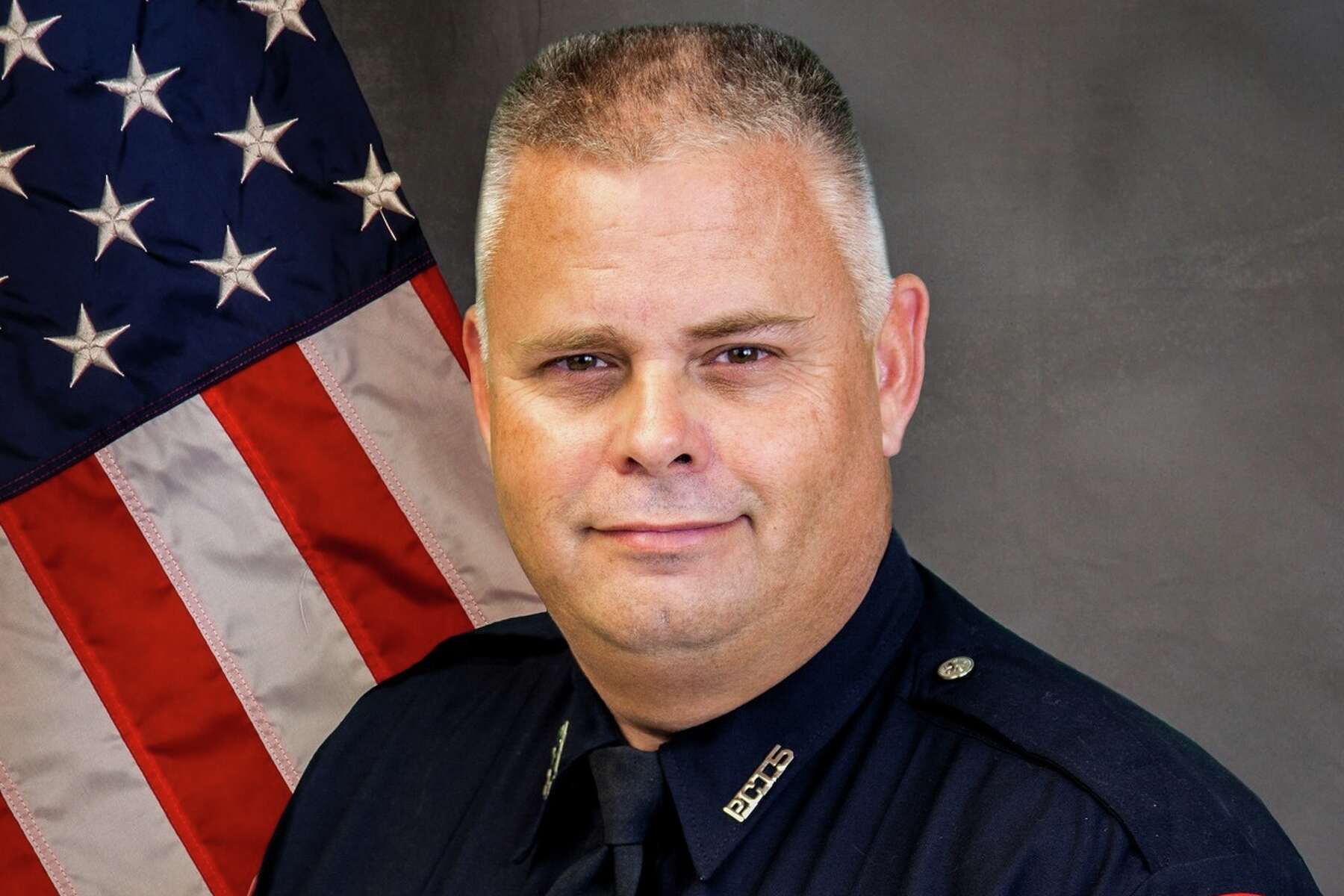 Houston Police Officer Shot to Death During Early Morning Traffic Stop