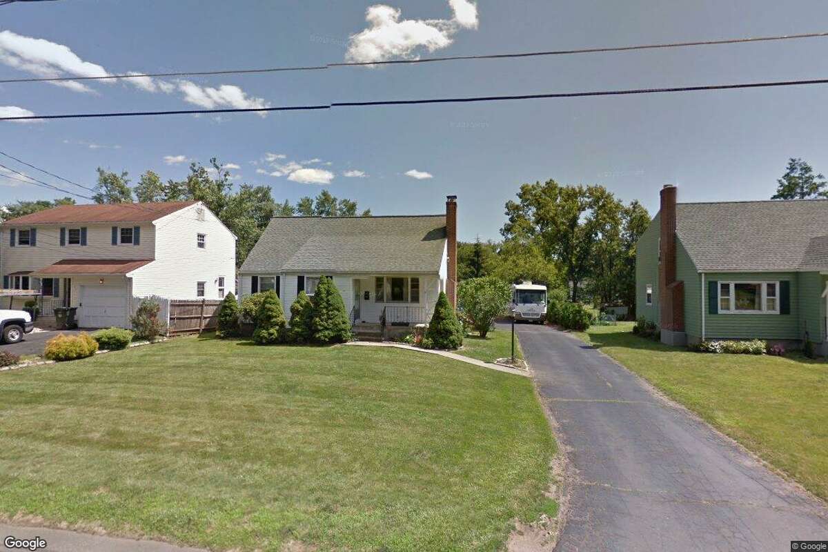 How much did the 10 most expensive homes sell for in Newington in the