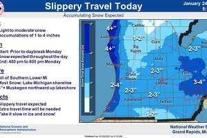 Central parts of the state will see snowfall accumulations of around 1-2 inches today.