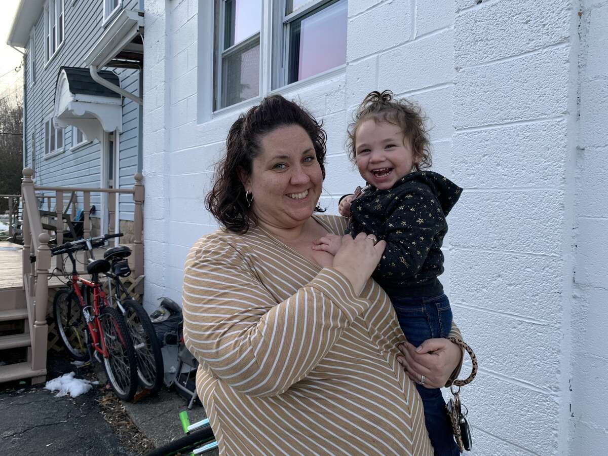For former health care manager and mom Danielle Moses, flexible food delivery work is the right gig for right now. “I’m much happier outside of corporate America,” she says.