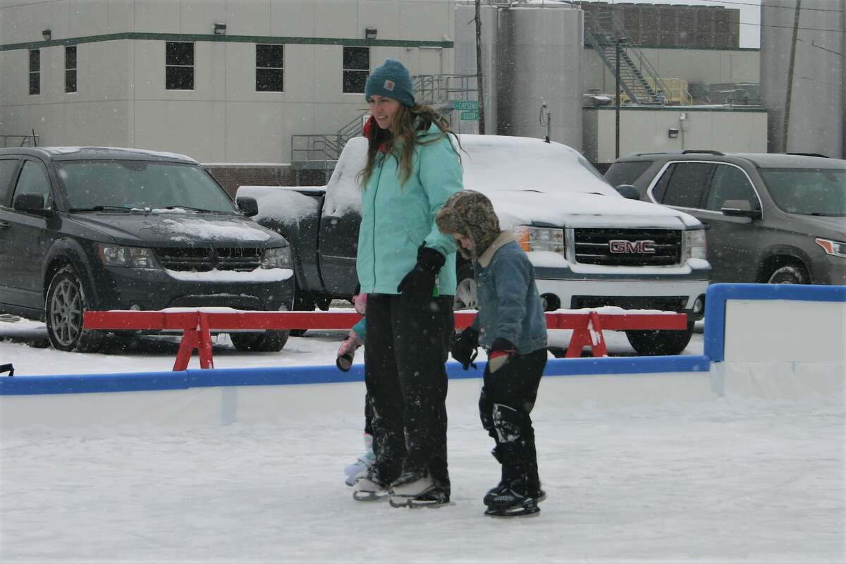 The grand opening of the newest recreational venue in Reed City, the ice rink, was held this past Saturday. Along with skating, visitors were treated to hot cocoa and cookies.