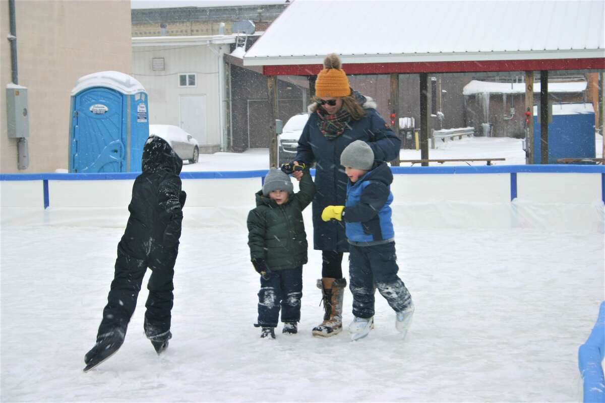 The grand opening of the newest recreational venue in Reed City, the ice rink, was held this past Saturday. Along with skating, visitors were treated to hot cocoa and cookies.