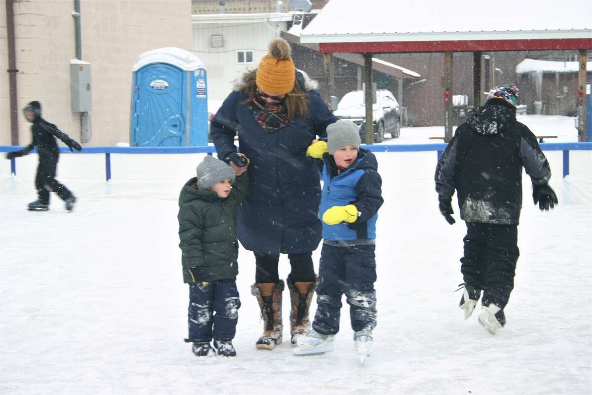 The grand opening of the newest recreational venue in Reed City, the ice rink, was held this past Saturday. Along with skating, visitors were treated to hot cocoa and cookies.