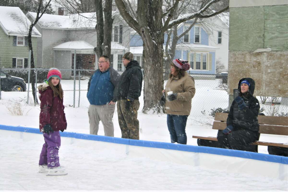 The grand opening of the newest recreational venue in Reed City, the ice rink, was held this past Saturday. Along with skating, visitors were treated to hot cocoa and cookies.