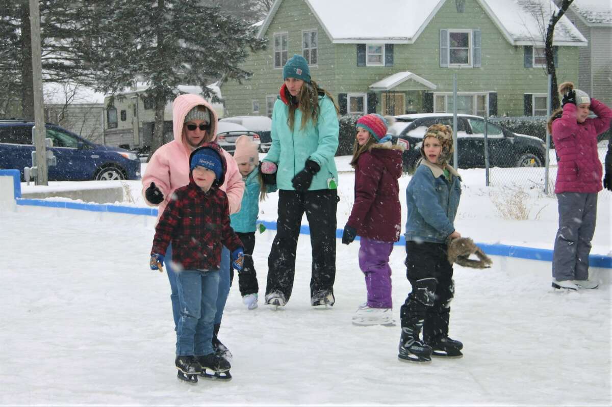The grand opening of the newest recreational venue in Reed City, the ice rink, was held this past Saturday. Along with skating, visitors were treated to hot cocoa and cookies.