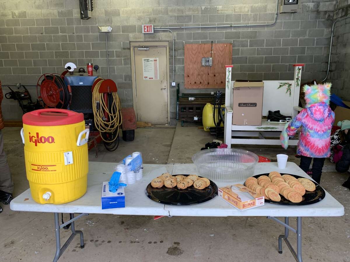 The grand opening of the newest recreational venue in Reed City, the ice rink, was held this past Saturday. Along with skating, visitors were treated to hot cocoa and cookies.
