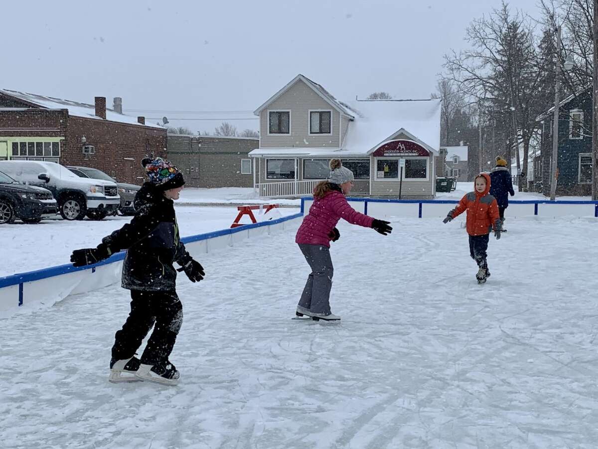 The grand opening of the newest recreational venue in Reed City, the ice rink, was held this past Saturday. Along with skating, visitors were treated to hot cocoa and cookies.