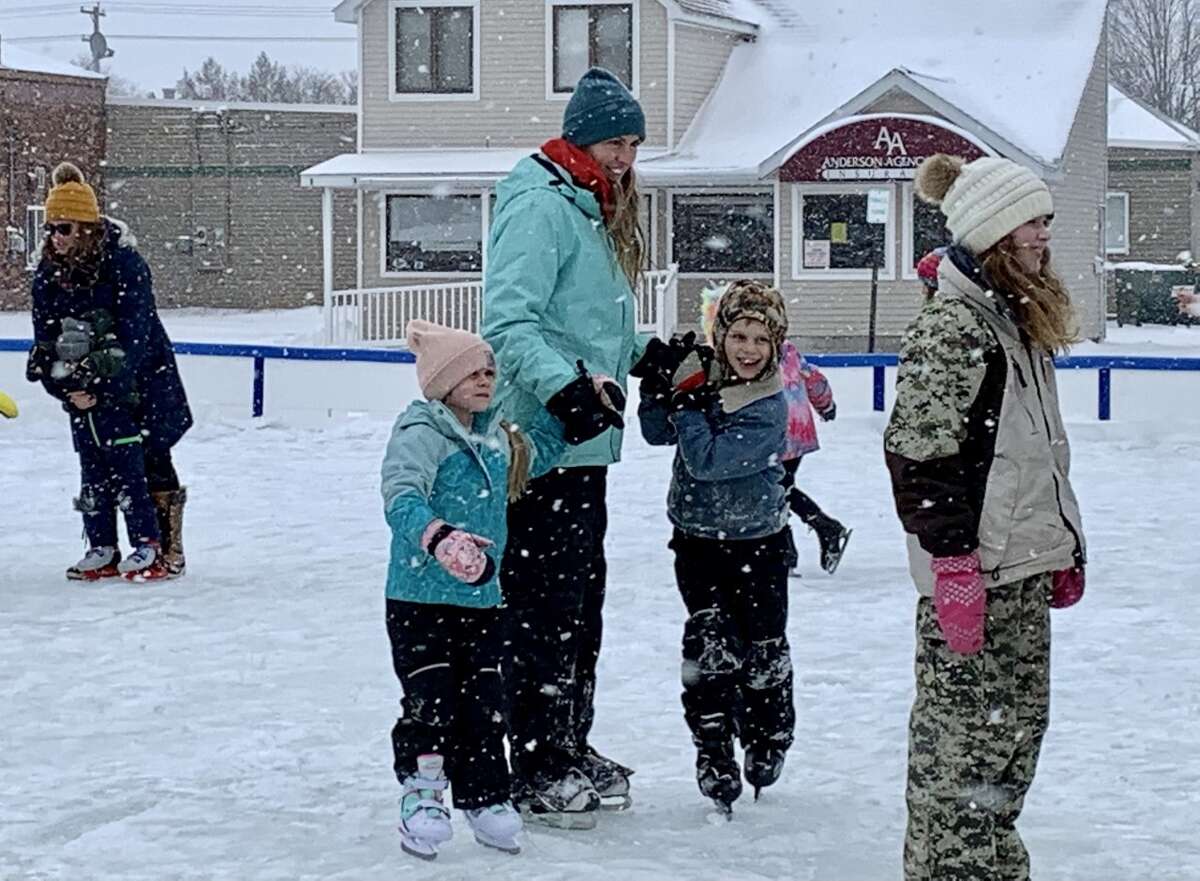 The grand opening of the newest recreational venue in Reed City, the ice rink, was held this past Saturday. Along with skating, visitors were treated to hot cocoa and cookies.