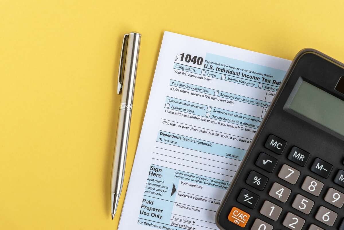 Individual income tax filing season has begun, and the Michigan Department of Treasury is reminding Michigan residents of their options when it come to state income tax forms. 