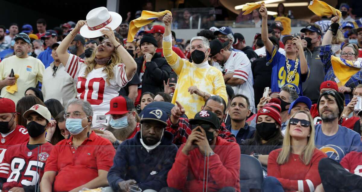 INGLEWOOD, CALIFORNIA - JANUARY 09: Fans react during the fourth quarter between the Los Angeles Rams and the San Francisco 49ers at SoFi Stadium on January 09, 2022 in Inglewood, California. (Photo by Joe Scarnici/Getty Images)
