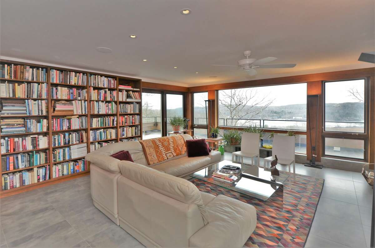 The third-floor library in the home on 274 Joshuatown Road in Lyme, Conn. 