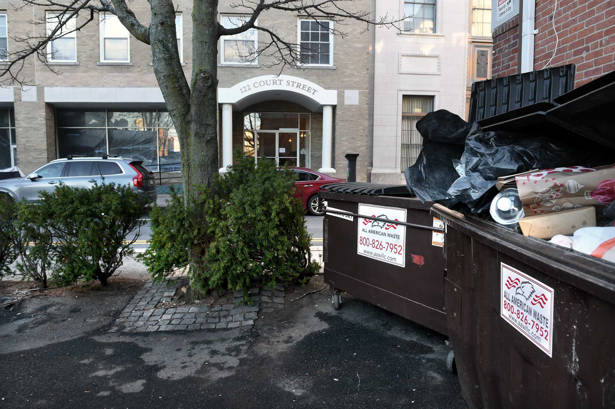 New Haven fines early morning trash haulers following complaints - Vimarsana News