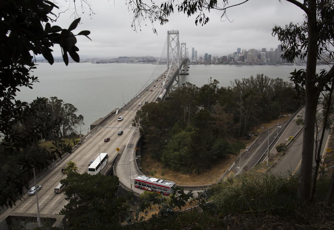 Motorists could soon have to pay to enter and exit Treasure Island. Here's what it would cost - Vimarsana News