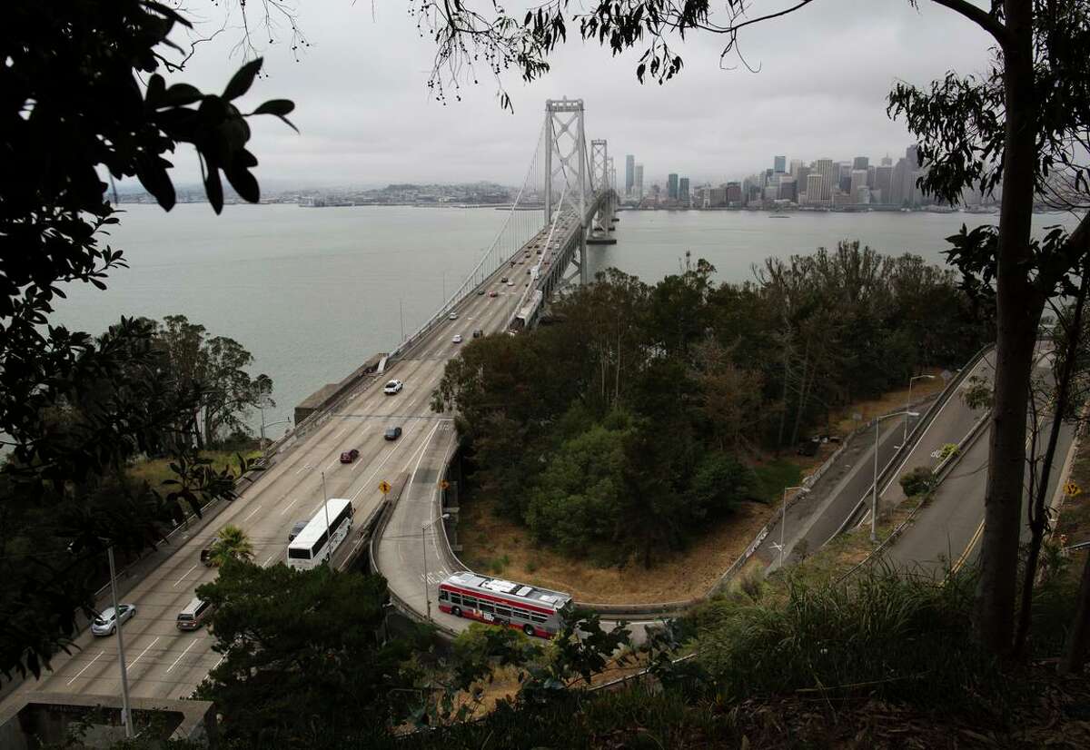 Vehicles that visit or leave Treasure Island via the Bay Bridge could face a $5 each-way toll during peak commute hours if a plan to implement tolling access to the island is approved.