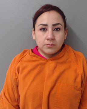 Laredo police: Woman shoplifted at Best Buy to later sell items on Facebook - Vimarsana News