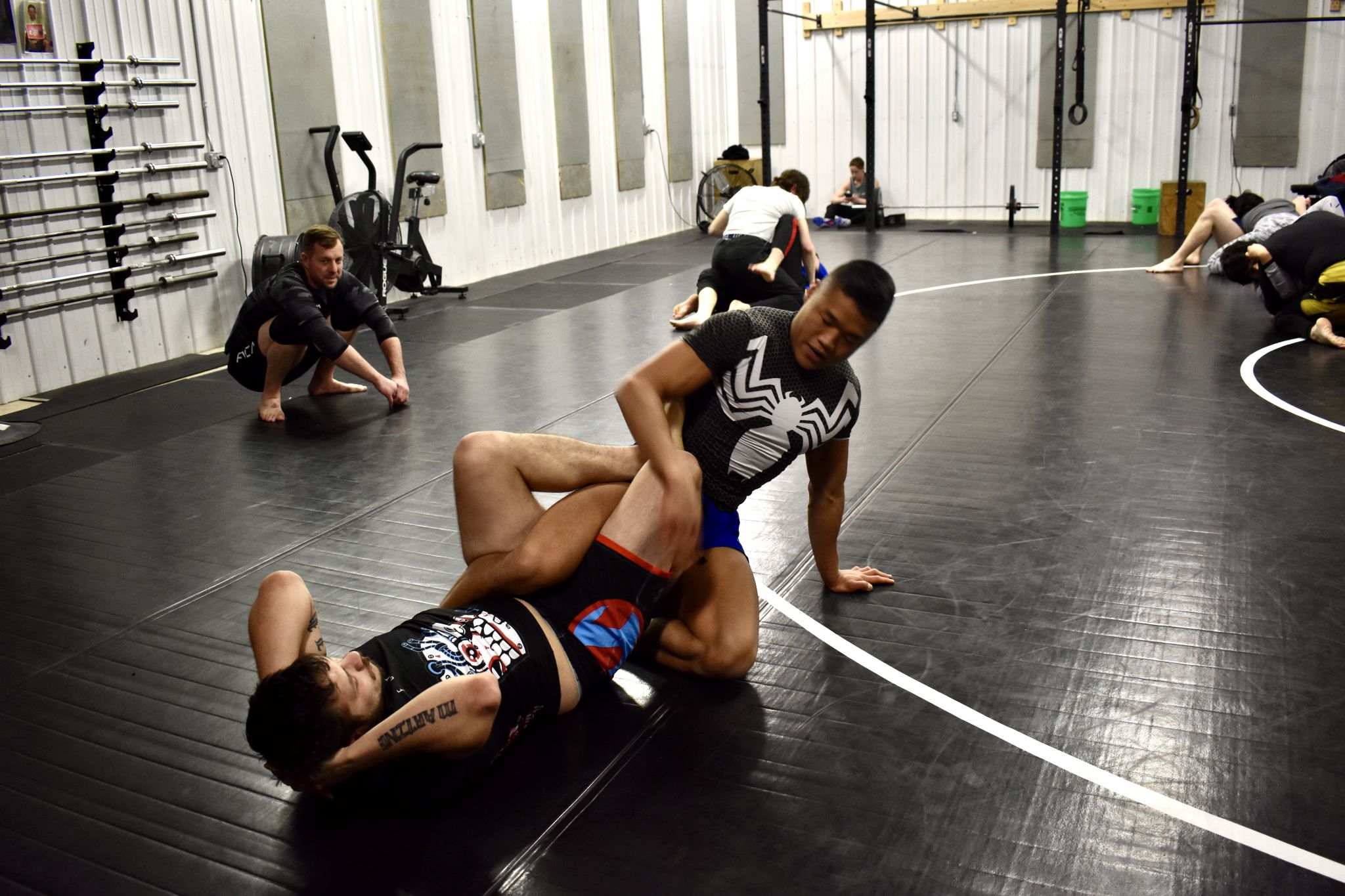 MMA fighter hosts youth self-defense classes in Big Rapids - Vimarsana News