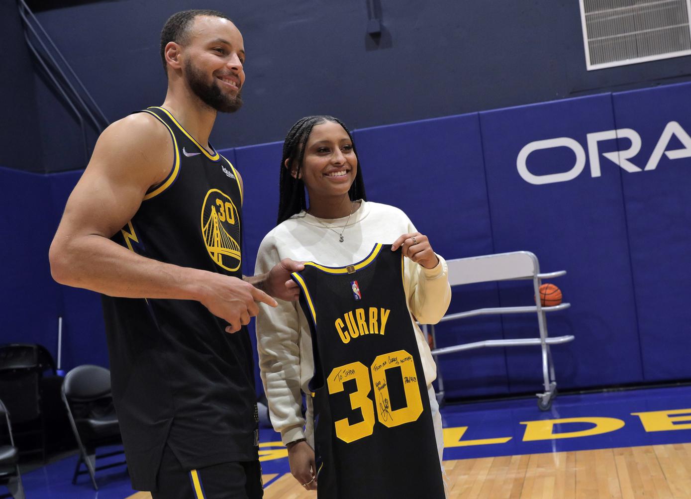 ‘Now my life’s complete’ Cal guard Jayda Curry meets Warriors’ Steph Curry