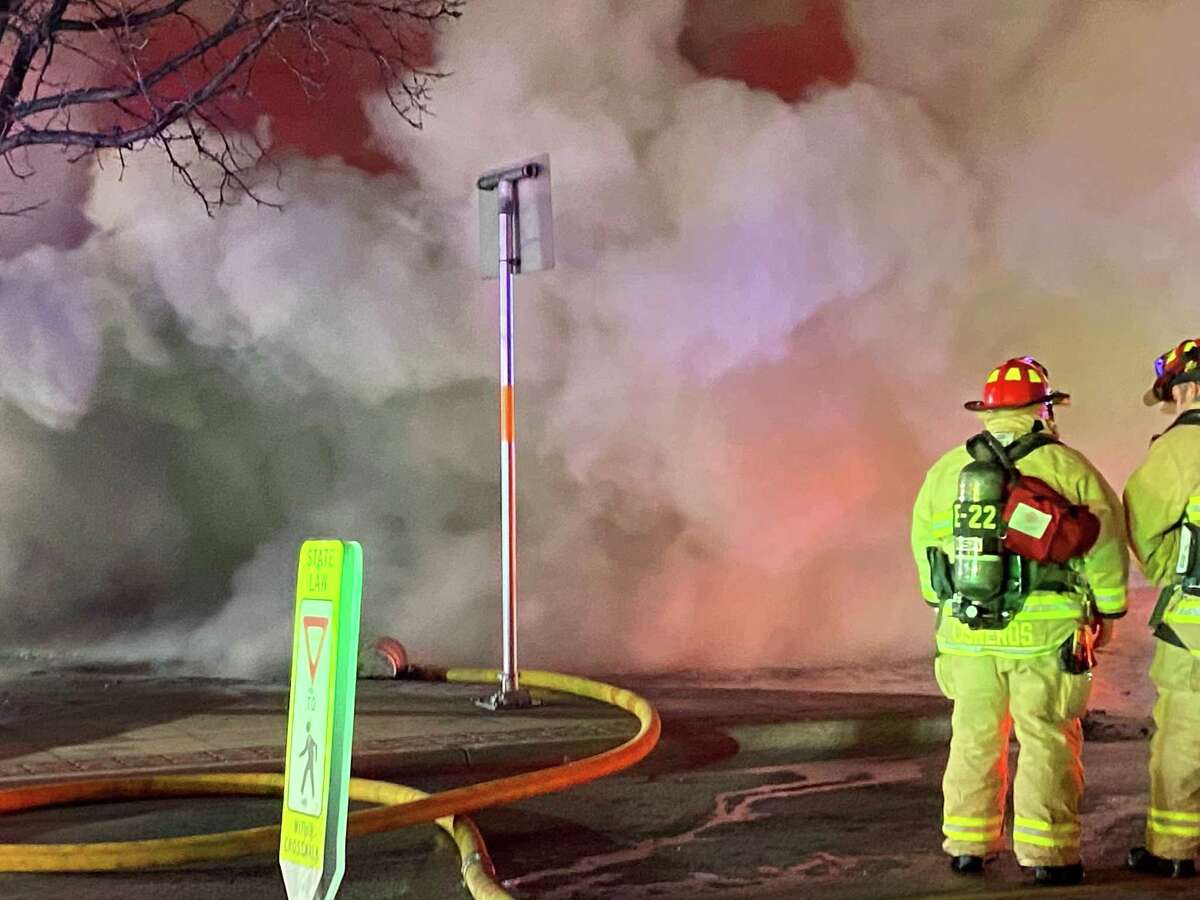 Fire destroys 2 downtown Kyle businesses, closes City Hall